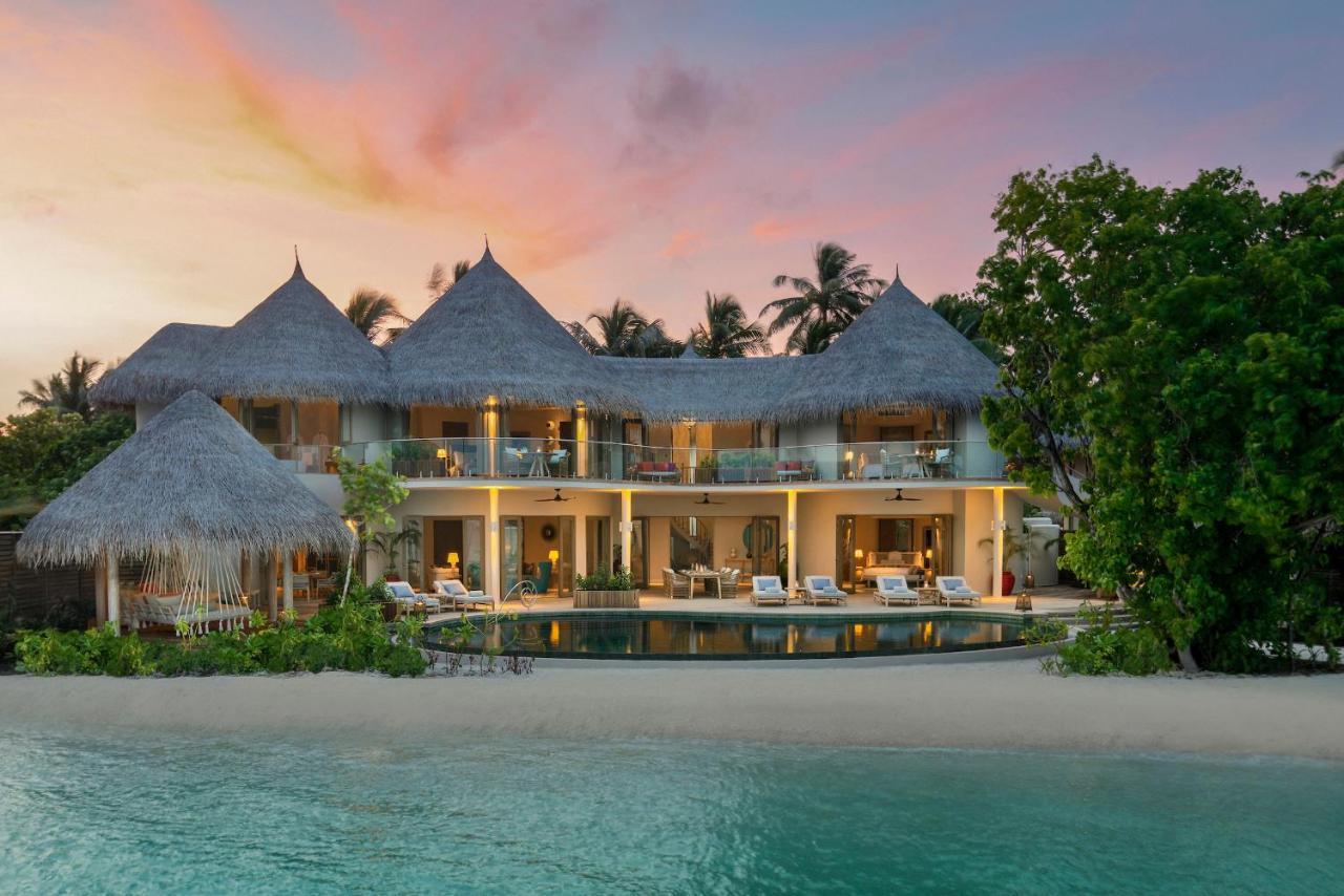 The Nautilus Maldives Ξενοδοχείο Kamadhoo Εξωτερικό φωτογραφία